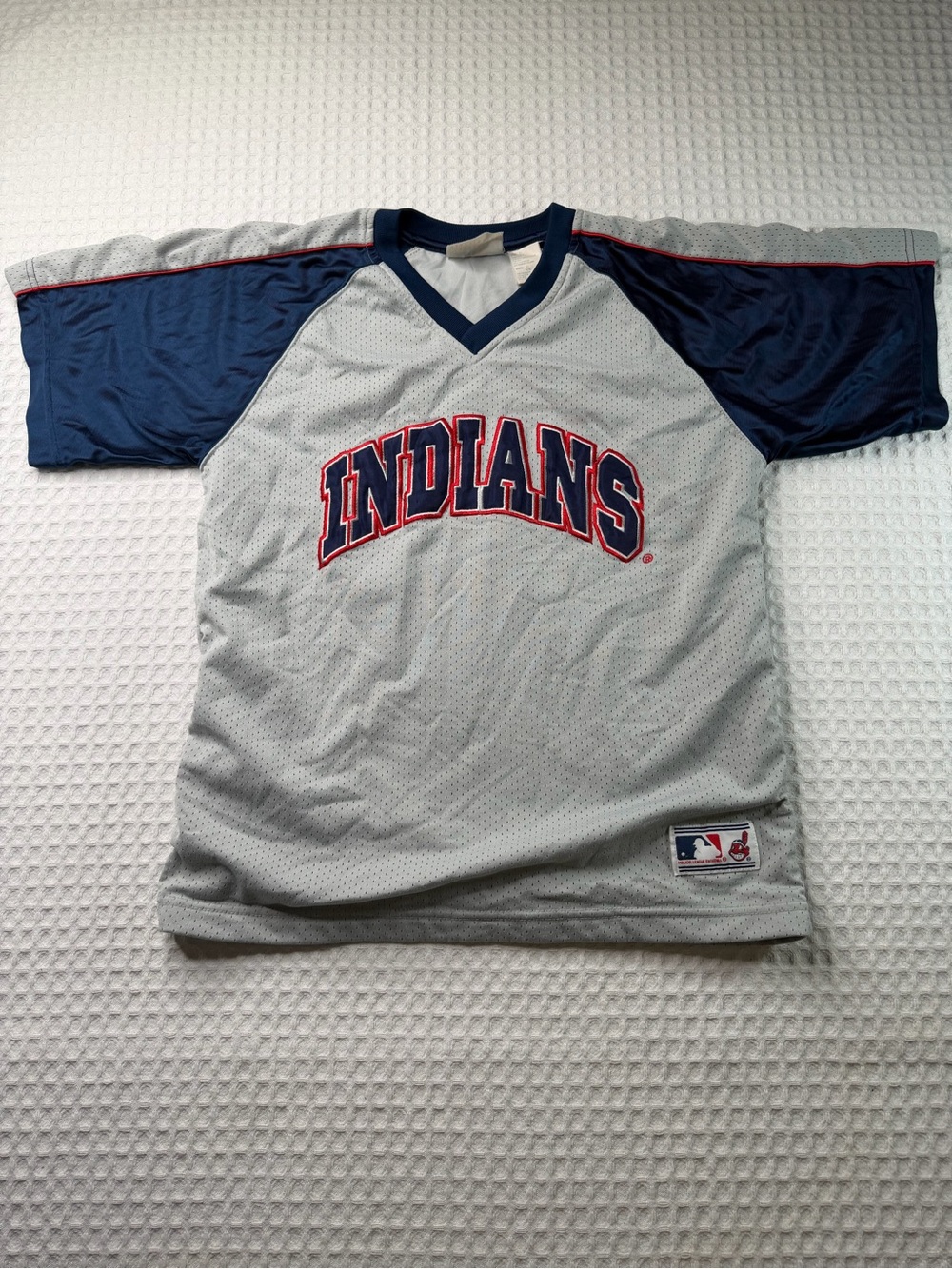 Vintage Cleveland Indians MLB Genuine Merchandise Jersey XL Youth(402)